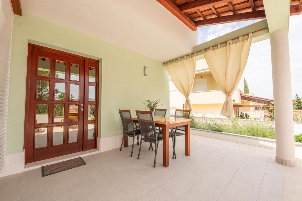 Villa Kalinic Milna (Brac) Exterior foto